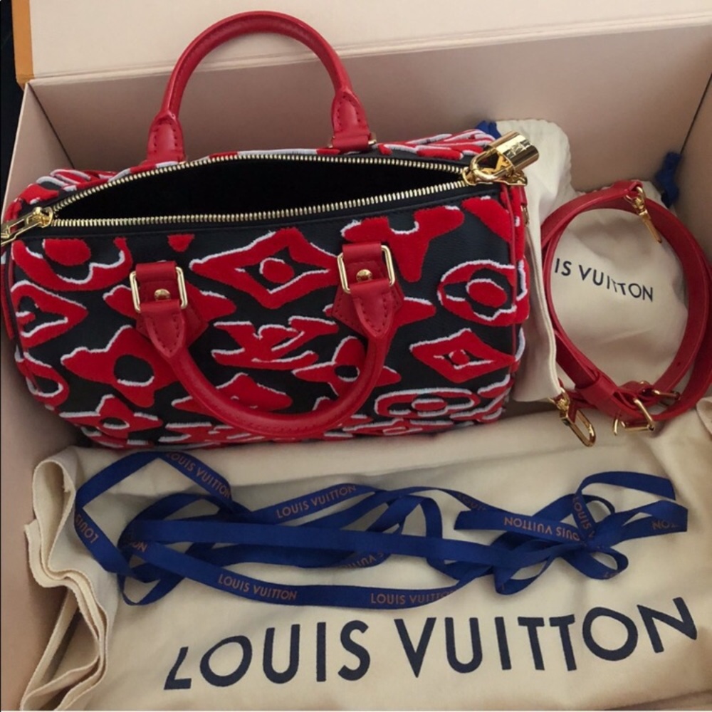 ๐โจ COLLECTORS โจ๐ BRAND NEW LOUIS VUITTON BANDOULIERE SPEEDY - Picture 4 of 7